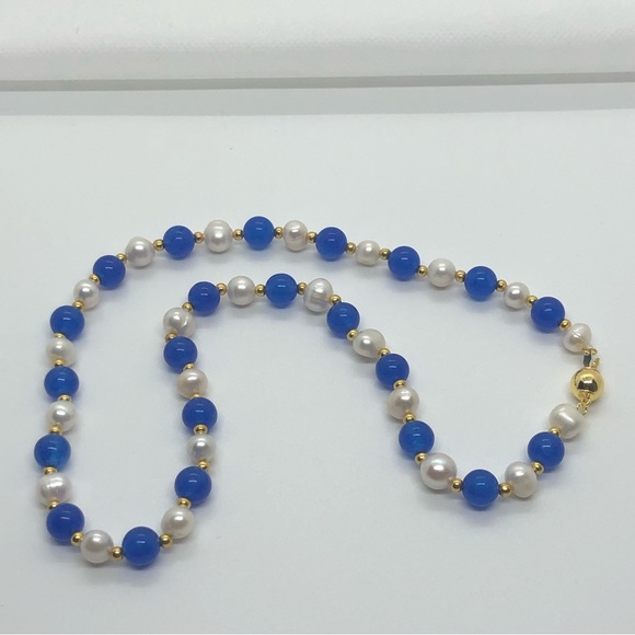 7-8mm White Freshwater Pearl & Blue Apatite Bead Necklace - Picture 4 of 6